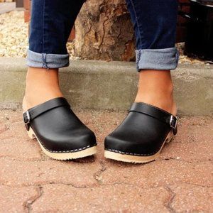 Lotta From Stockholm Classic Black Clogs with Straps Size EU 38 / US 7.5